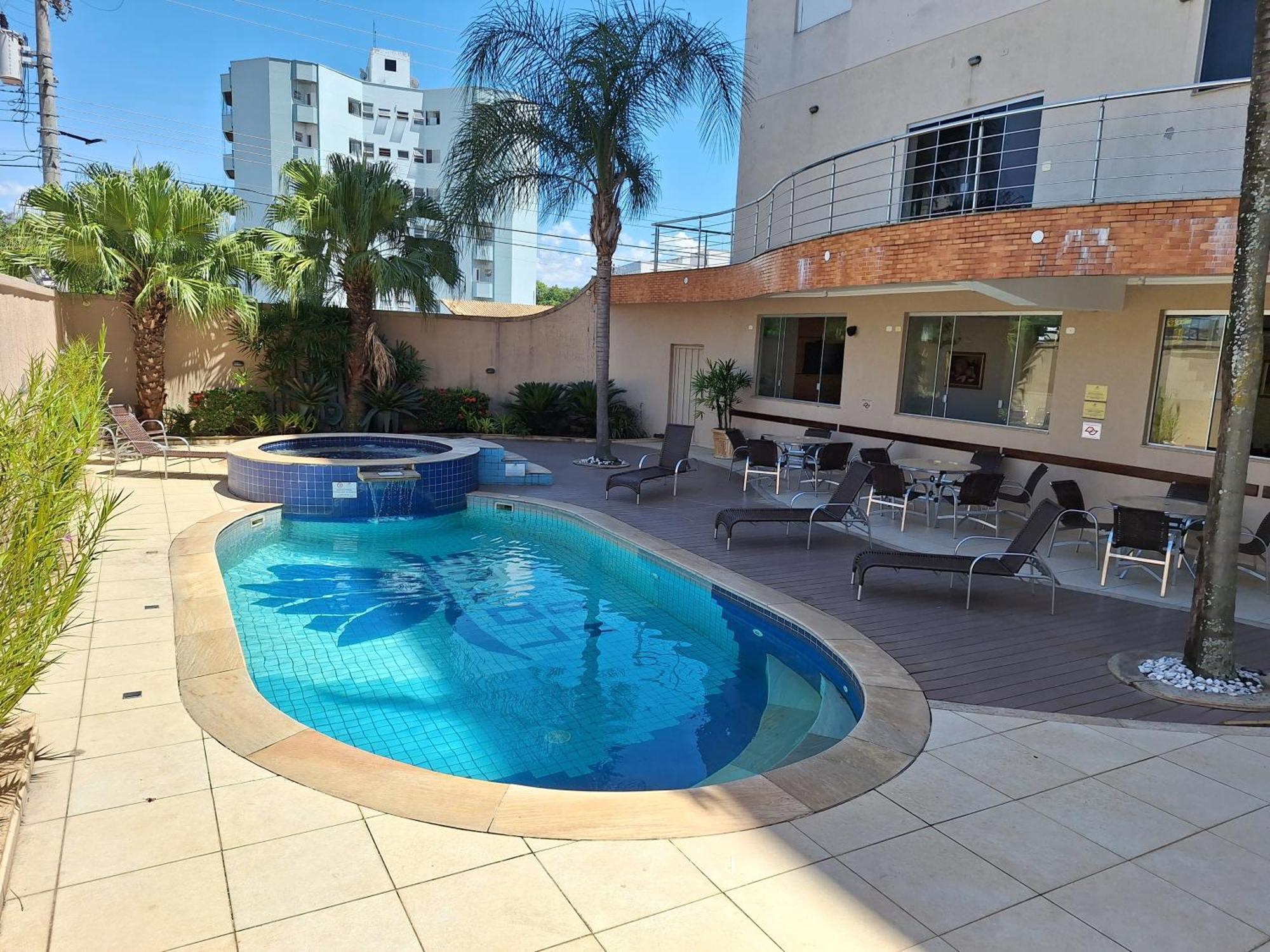 Lotus Hotel - A 6 Km Do Santuario De Aparecida-Sp Guaratinguetá エクステリア 写真