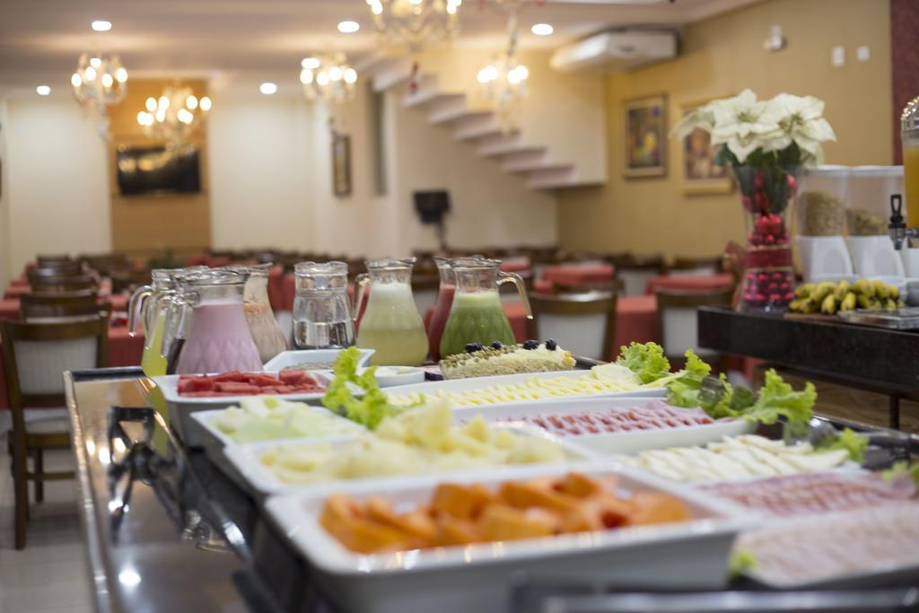 Lotus Hotel - A 6 Km Do Santuario De Aparecida-Sp Guaratinguetá エクステリア 写真